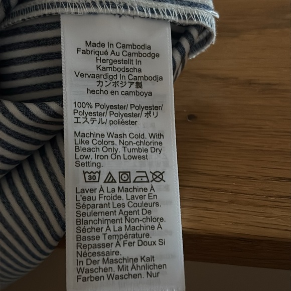 LIKE NEW J Crew Factory Button Back Sleevelss Shell, Sz XXL, Navy/White Stripe - Picture 8 of 8